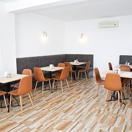 Hotel Terra Oradea Eksteriør billede