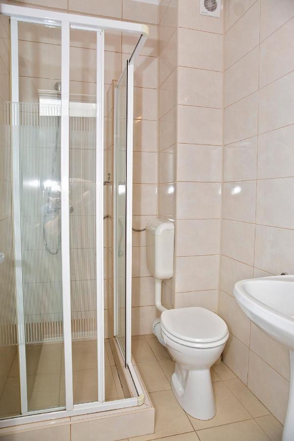 Hotel Terra Oradea Eksteriør billede
