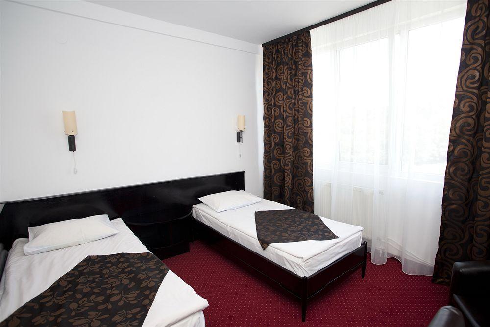 Hotel Terra Oradea Eksteriør billede