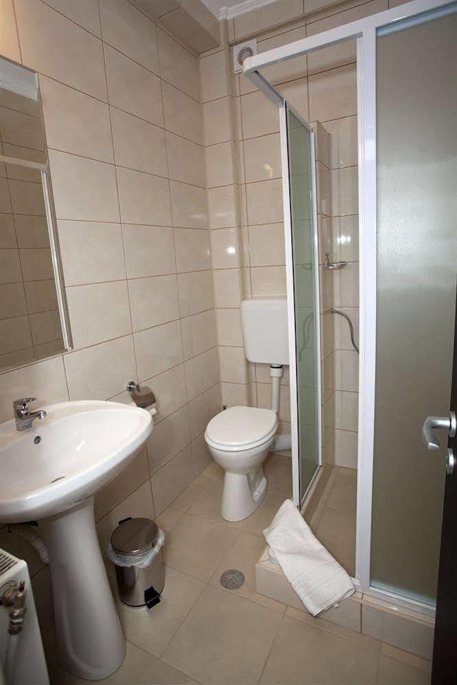 Hotel Terra Oradea Eksteriør billede