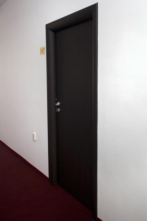 Hotel Terra Oradea Eksteriør billede